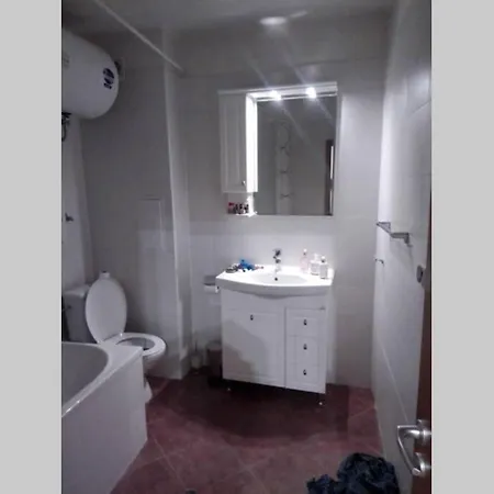 Modern 1bd Near Station Apartment Sofia